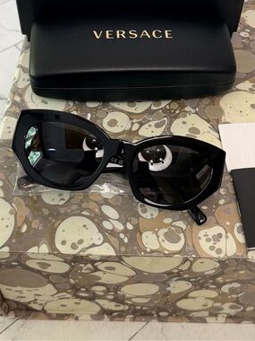 Versace Black Women's Cat-Eye Sunglasses